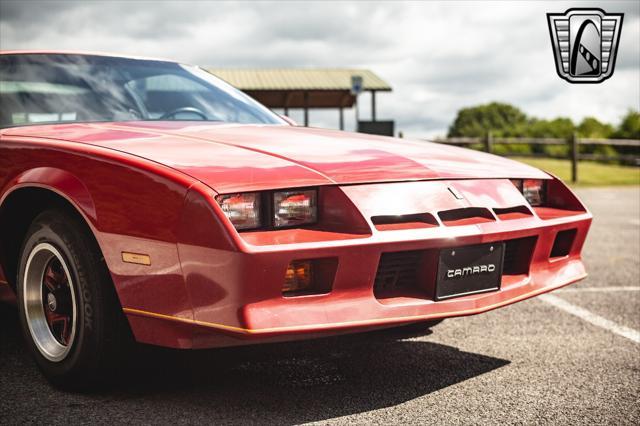 Photo of 1984 RED Chevrolet Camaro