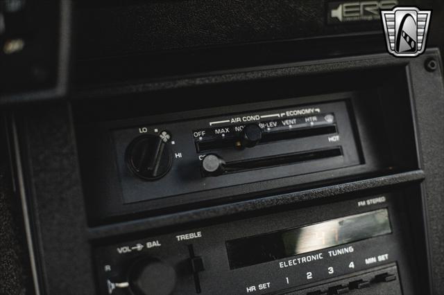 Photo of 1984 RED Chevrolet Camaro