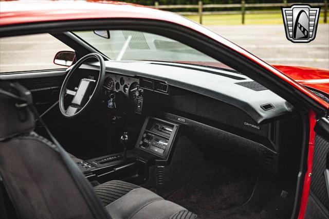 Photo of 1984 RED Chevrolet Camaro