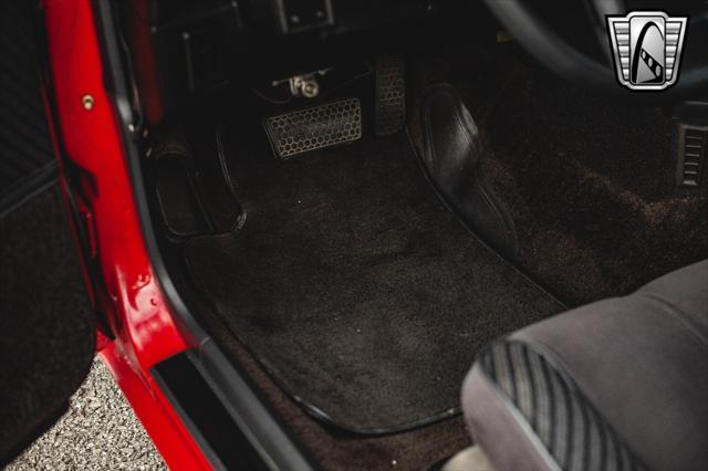 Photo of 1984 RED Chevrolet Camaro