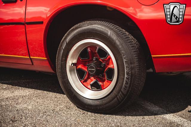 Photo of 1984 RED Chevrolet Camaro