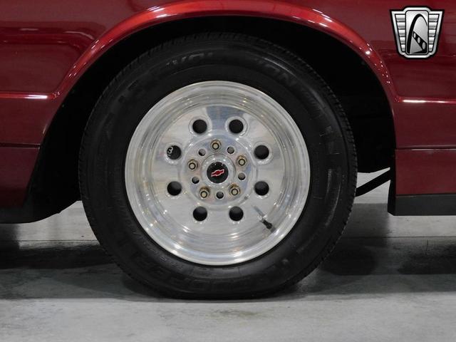 Photo of 1987 Red Chevrolet Monte Carlo