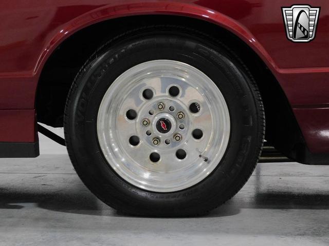 Photo of 1987 Red Chevrolet Monte Carlo