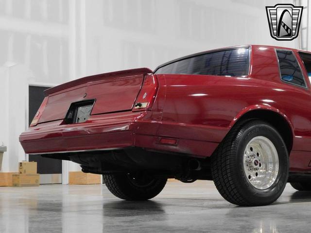 Photo of 1987 Red Chevrolet Monte Carlo