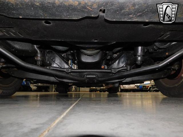 Photo of 1987 Red Chevrolet Monte Carlo