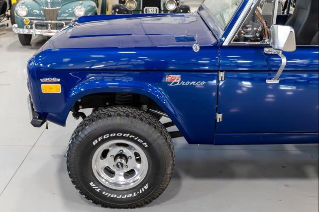Photo of 1970 Blue Ford Bronco