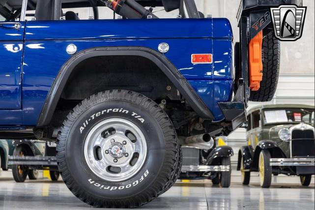 Photo of 1970 Blue Ford Bronco