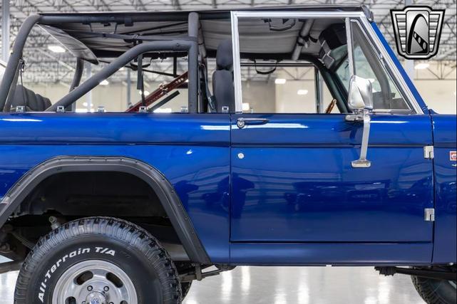 Photo of 1970 Blue Ford Bronco