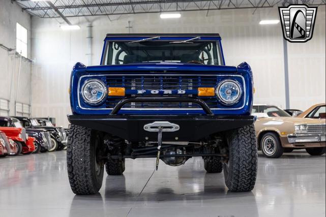 Photo of 1970 Blue Ford Bronco