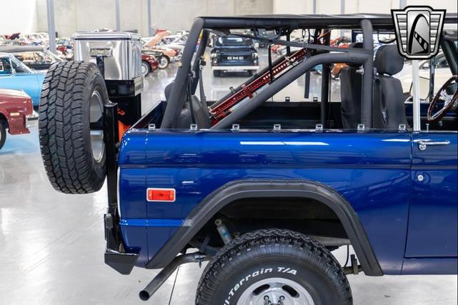 Photo of 1970 Blue Ford Bronco