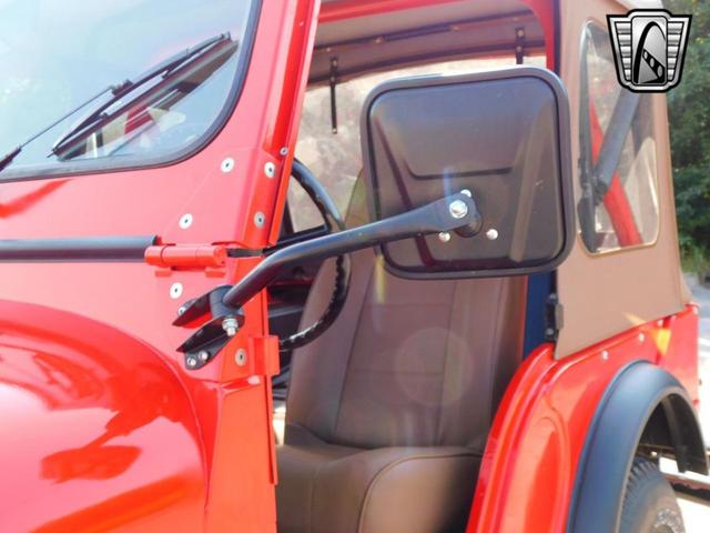 Photo of 1976 Red Jeep CJ-5