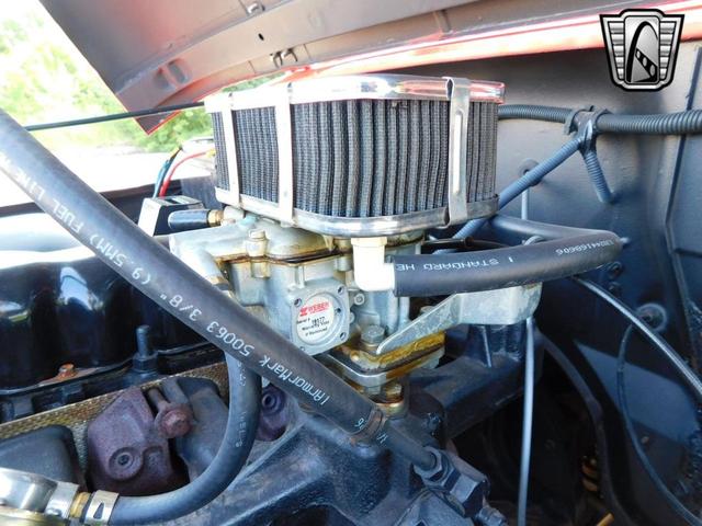 Photo of 1976 Red Jeep CJ-5