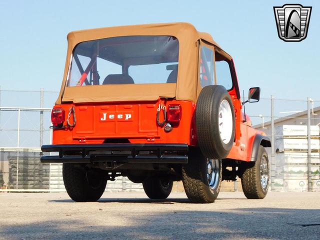 Photo of 1976 Red Jeep CJ-5