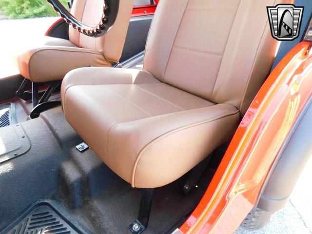 Photo of 1976 Red Jeep CJ-5