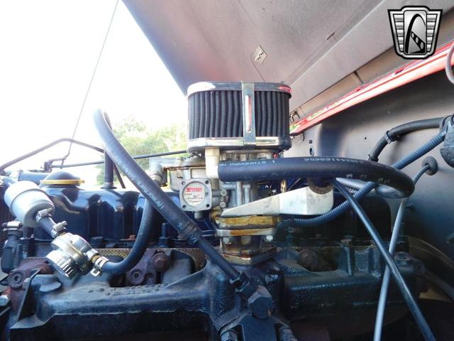 Photo of 1976 Red Jeep CJ-5