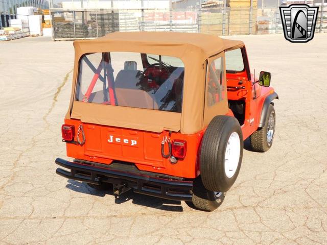Photo of 1976 Red Jeep CJ-5