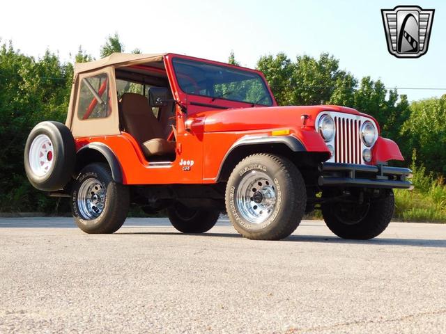 Photo of 1976 Red Jeep CJ-5