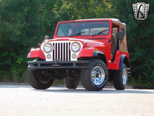 Photo of 1976 Red Jeep CJ-5
