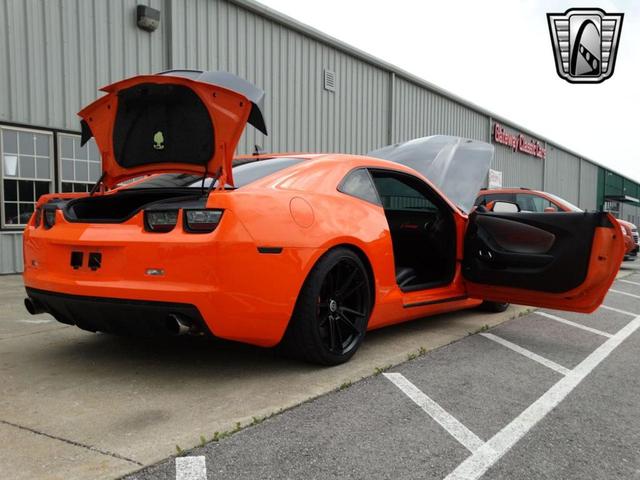 Photo of 2010 Orange Chevrolet Camaro