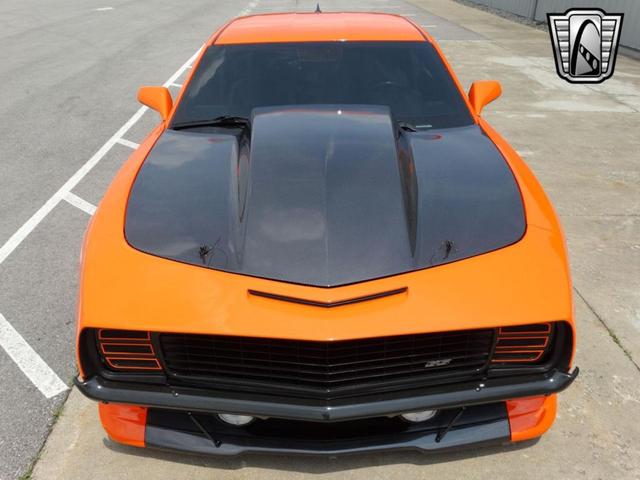 Photo of 2010 Orange Chevrolet Camaro
