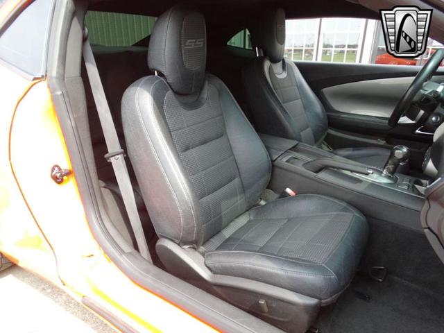 Photo of 2010 Orange Chevrolet Camaro