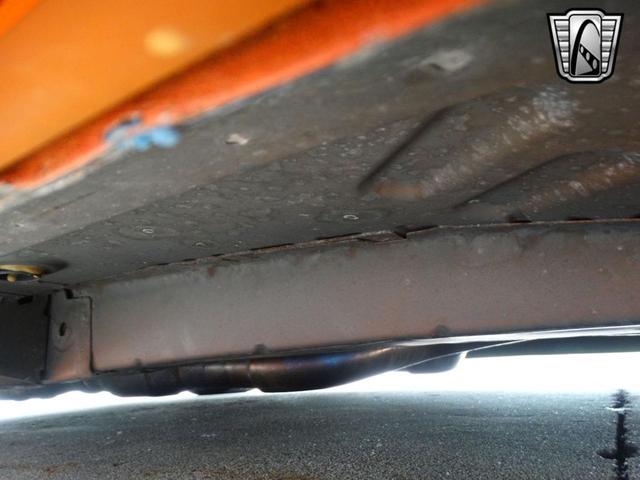 Photo of 2010 Orange Chevrolet Camaro