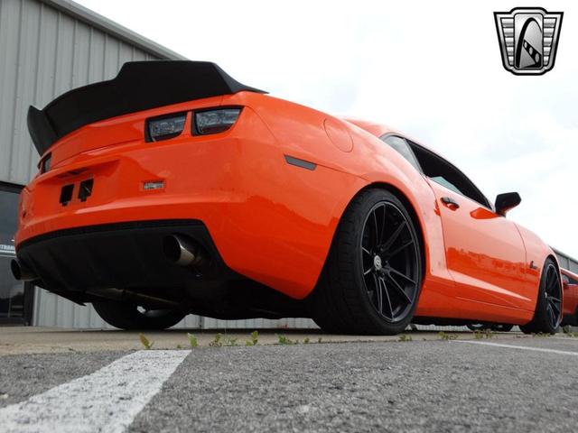 Photo of 2010 Orange Chevrolet Camaro