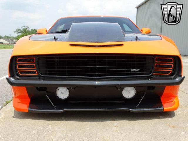 Photo of 2010 Orange Chevrolet Camaro