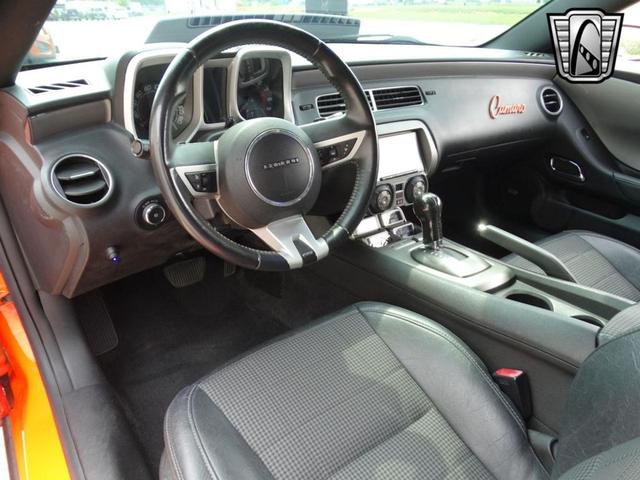Photo of 2010 Orange Chevrolet Camaro