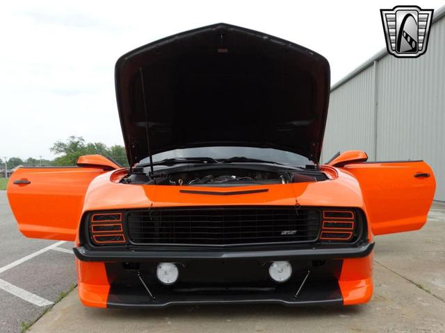 Photo of 2010 Orange Chevrolet Camaro