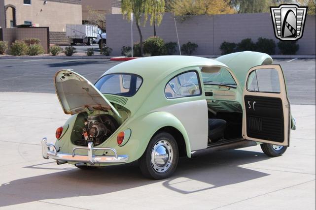 Photo of 1964 Green and White Volkswagen Beetle (Pre-1980)