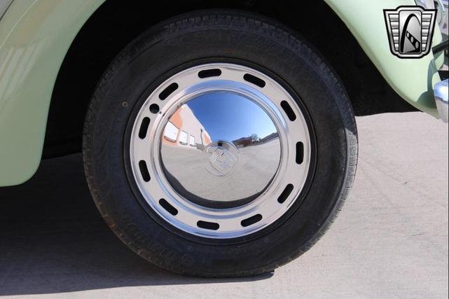 Photo of 1964 Green and White Volkswagen Beetle (Pre-1980)