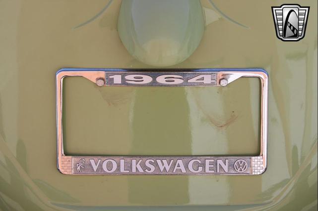 Photo of 1964 Green and White Volkswagen Beetle (Pre-1980)