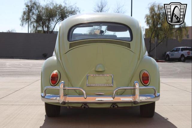 Photo of 1964 Green and White Volkswagen Beetle (Pre-1980)