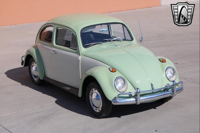 Photo of 1964 Green and White Volkswagen Beetle (Pre-1980)