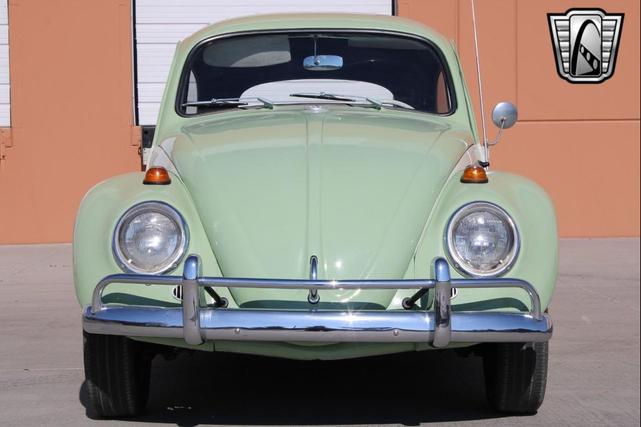 Photo of 1964 Green and White Volkswagen Beetle (Pre-1980)