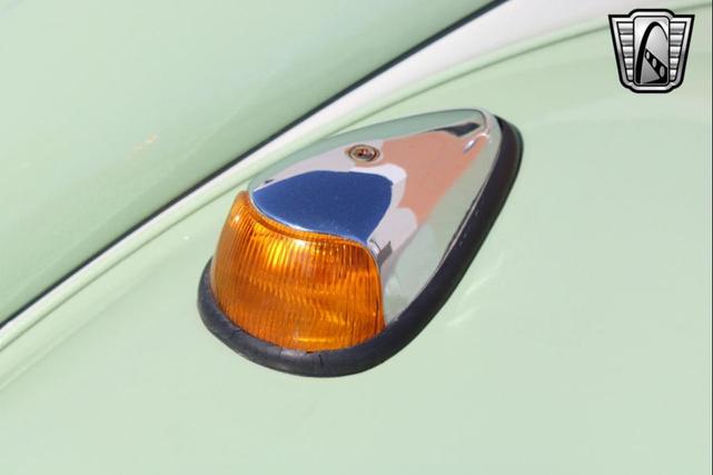 Photo of 1964 Green and White Volkswagen Beetle (Pre-1980)