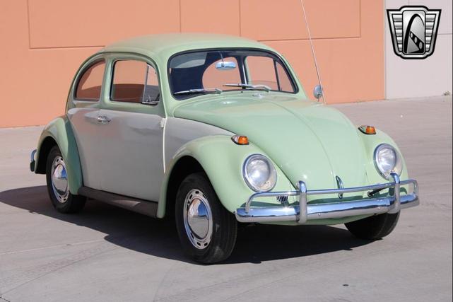 Photo of 1964 Green and White Volkswagen Beetle (Pre-1980)