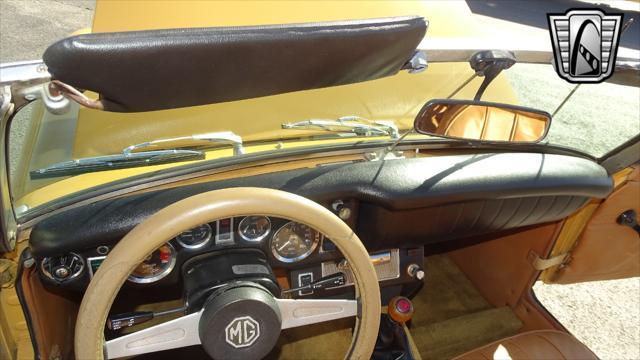 Photo of 1976 Gold MG Midget