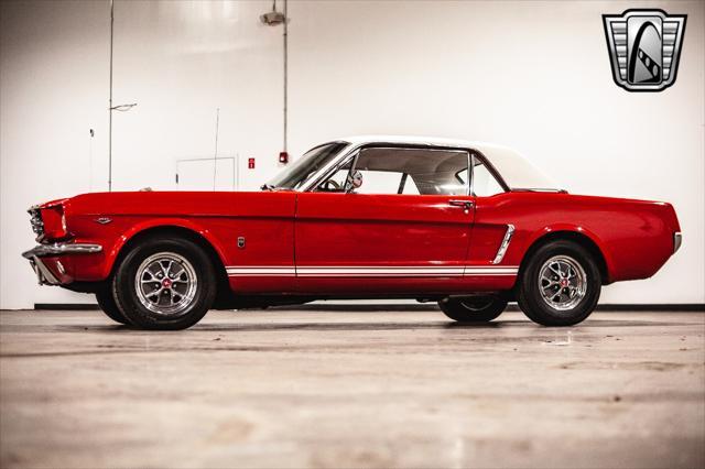 Photo of 1965 Red Ford Mustang