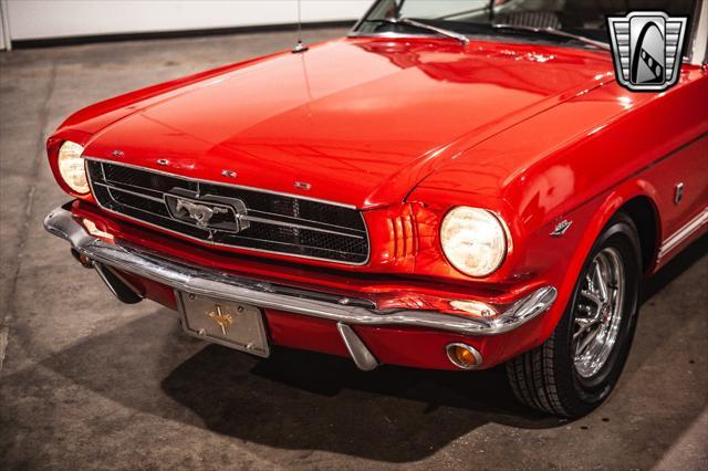 Photo of 1965 Red Ford Mustang