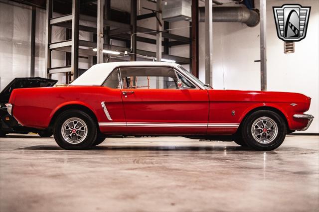 Photo of 1965 Red Ford Mustang