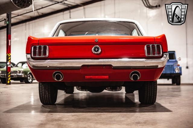Photo of 1965 Red Ford Mustang