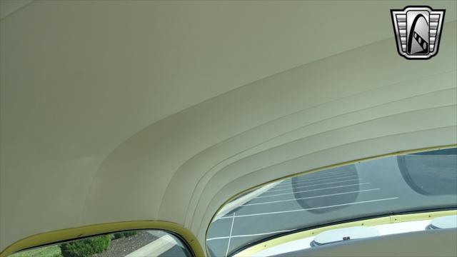 Photo of 1954 Yellow/White Chevrolet Bel Air
