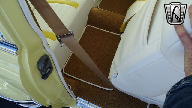 Photo of 1954 Yellow/White Chevrolet Bel Air