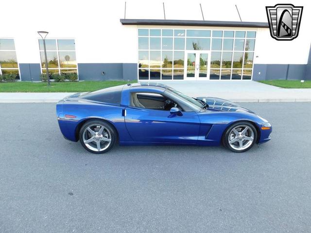 Photo of 2005 Le Mans Blue Chevrolet Corvette