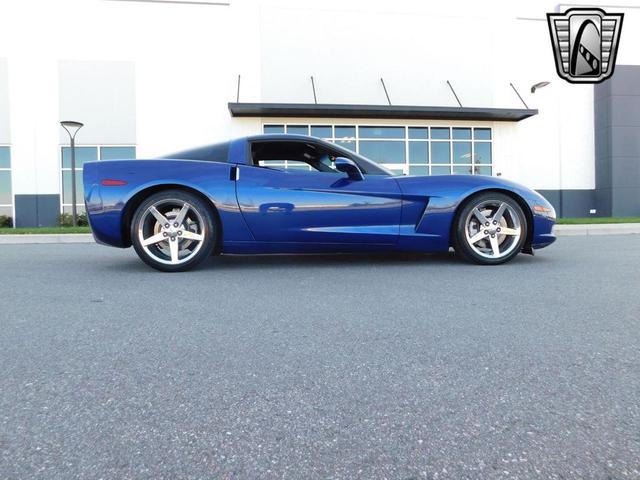 Photo of 2005 Le Mans Blue Chevrolet Corvette