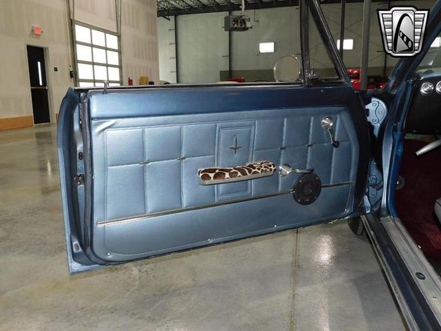Photo of 1966 Blue and Gray Chevrolet Corvair