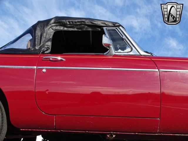 Photo of 1978 Red MG MGB