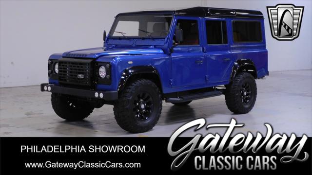 Photo of 1994 Blue Land Rover Defender
